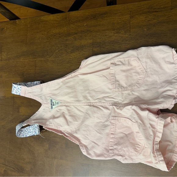 Oshkosh, pink short overalls - Picture 2 of 2